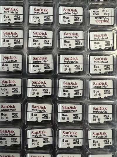 SanDisk SDSDQEC-008G - Image 2
